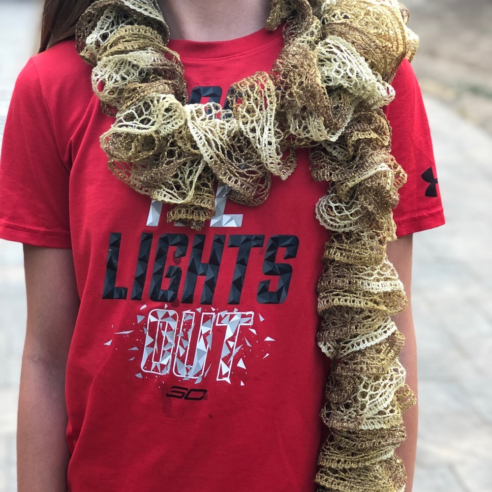 🔴Silver scarf and gold scarf - Picture 1 of 4